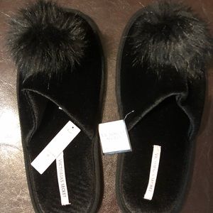 Victoria Secret Pom Pom Slippers